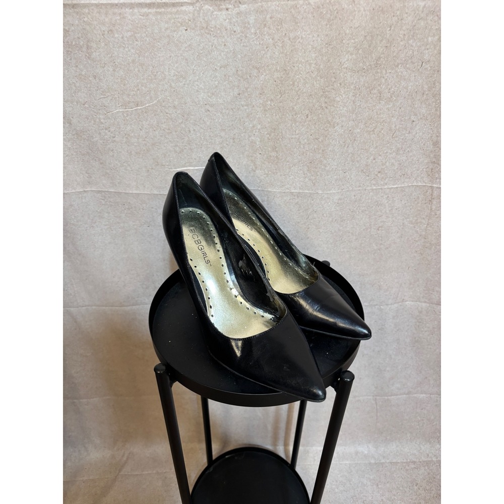 BCBGirls Black Leather Pointed Toe Pumps Stiletto Heels Size 8B/38